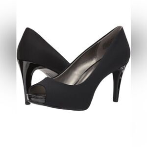 NEW Bandolino Black  Satin Peep Toe Pumps in Spandex| Size 8